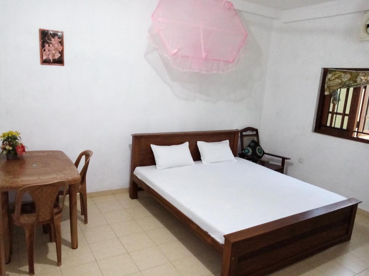 Sunny Side 89 Hotel Galle Kültér fotó
